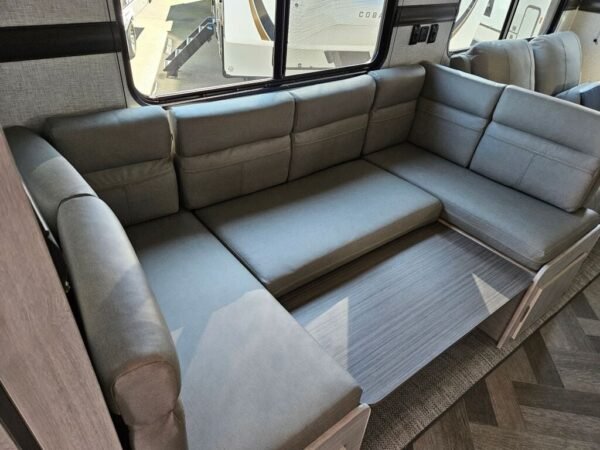 2024-Crossroads-Zinger-ZR380FB-Travel-Trailer-Stock-E5775-on-sale-at-Poulsbo-RV-5.jpg 2024 Crossroads Zinger ZR380FB