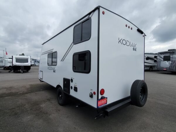 2024-Dutchmen-Kodiak-SE-17SBH-Travel-Trailer-Stock-M3348-on-sale-at-Poulsbo-RV-2.jpg 2024 Dutchmen Kodiak SE 17SBH