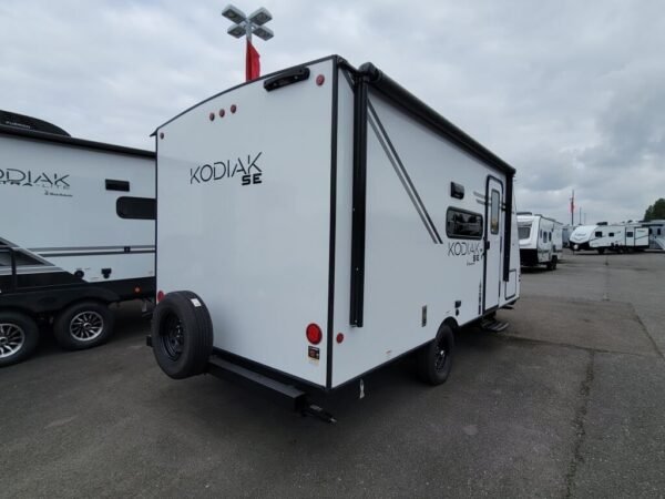 2024-Dutchmen-Kodiak-SE-17SBH-Travel-Trailer-Stock-M3348-on-sale-at-Poulsbo-RV-3.jpg 2024 Dutchmen Kodiak SE 17SBH