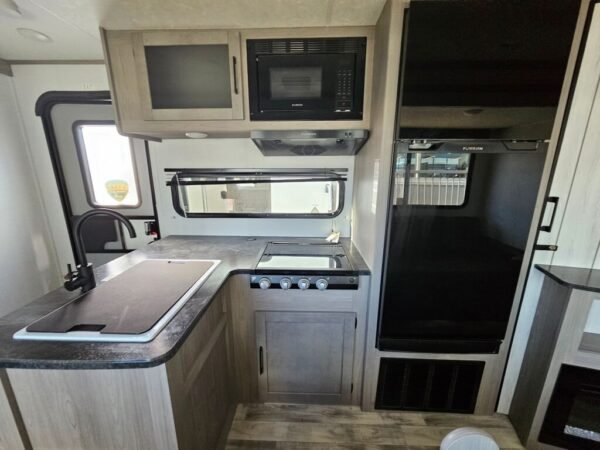 2024-Dutchmen-Kodiak-SE-27SBH-Travel-Trailer-Stock-K5894-on-sale-at-Poulsbo-RV-8.jpg 2024 Dutchmen Kodiak SE 27SBH