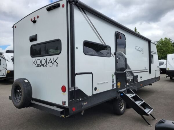 2024-Dutchmen-Kodiak-Ultra-Lite-257RKSL-Travel-Trailer-Stock-F1213-on-sale-at-Poulsbo-RV-3.jpg 2024 Dutchmen Kodiak Ultra-Lite 257RKSL