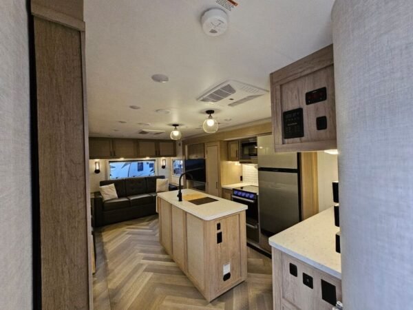 2024-Ember-Touring-Edition-29MRS-Travel-Trailer-Stock-S642A-on-sale-at-Poulsbo-RV-5.jpg 2024 Ember Touring Edition 29MRS