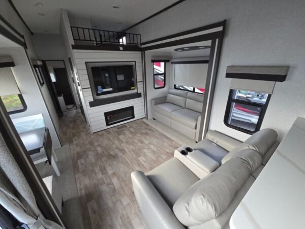 2025-Crossroads-Hampton-HP388FKL-Destination-Trailer-Stock-M3528-on-sale-at-Poulsbo-RV-6.jpg 2025 Crossroads Hampton HP388FKL