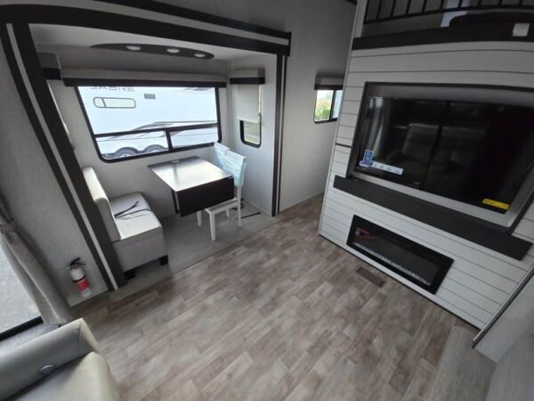 2025-Crossroads-Hampton-HP388FKL-Destination-Trailer-Stock-M3528-on-sale-at-Poulsbo-RV-7.jpg 2025 Crossroads Hampton HP388FKL