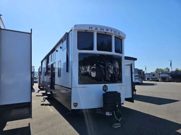 2025-Crossroads-Hampton-HP390PVL-Travel-Trailer-Stock-S667-on-sale-at-Poulsbo-RV-31-scaled-1.jpg 2025 Crossroads Hampton HP390PVL
