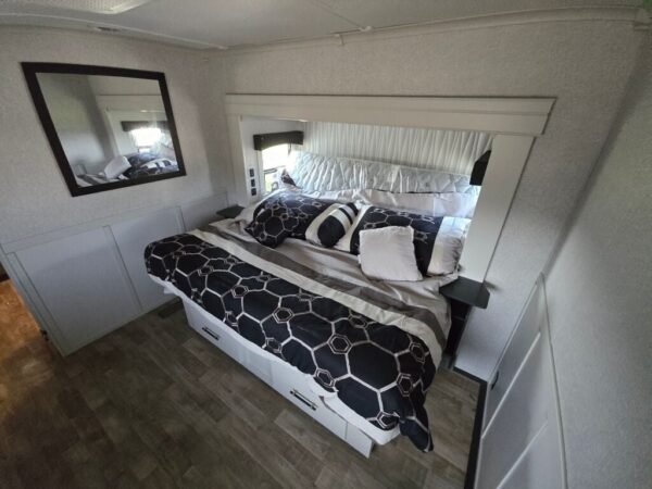 2025-Crossroads-Redwood-RW4200FL-Fifth-Wheel-Stock-M3508-on-sale-at-Poulsbo-RV-10.jpg 2025 Crossroads Redwood RW4200FL