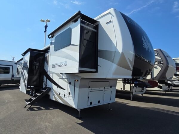 2025-Crossroads-Redwood-RW4200FL-Fifth-Wheel-Stock-M3508-on-sale-at-Poulsbo-RV.jpg 2025 Crossroads Redwood RW4200FL