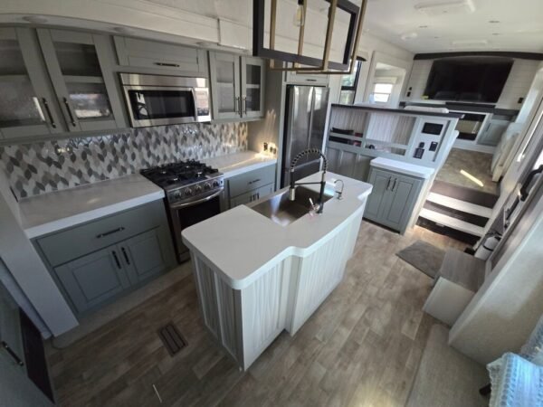 2025-Crossroads-Redwood-RW4200FL-Fifth-Wheel-Stock-M3508-on-sale-at-Poulsbo-RV-7.jpg 2025 Crossroads Redwood RW4200FL