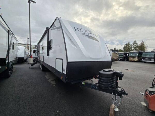 2025-Dutchmen-Kodiak-302BHSL-Travel-Trailer-Stock-K6032-on-sale-at-Poulsbo-RV-1.jpg 2025 Dutchmen Kodiak Ultra-Lite 302BHSL