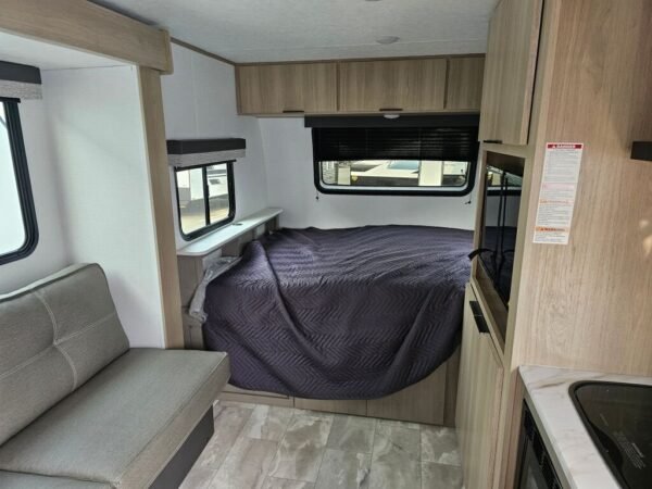 2025-Dutchmen-Kodiak-Cub-160RB-Travel-Trailer-Stock-S659-on-sale-at-Poulsbo-RV-10.jpg 2025 Dutchmen Kodiak Cub 160RB