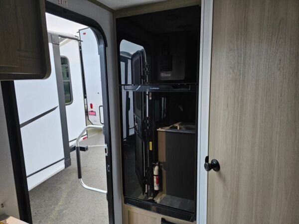 2025-Dutchmen-Kodiak-Cub-160RB-Travel-Trailer-Stock-S659-on-sale-at-Poulsbo-RV-21.jpg 2025 Dutchmen Kodiak Cub 160RB