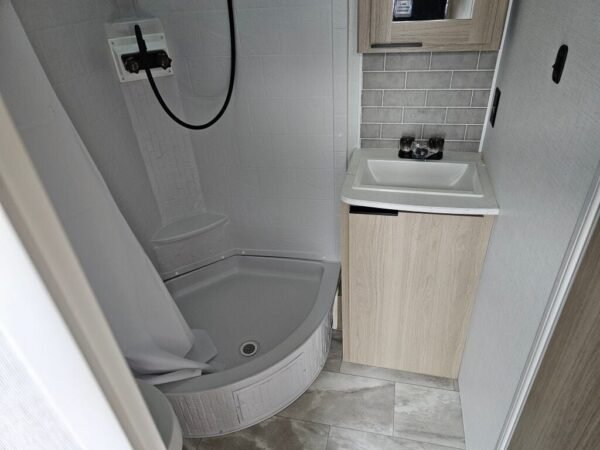 2025-Dutchmen-Kodiak-Cub-160RB-Travel-Trailer-Stock-S659-on-sale-at-Poulsbo-RV-7.jpg 2025 Dutchmen Kodiak Cub 160RB