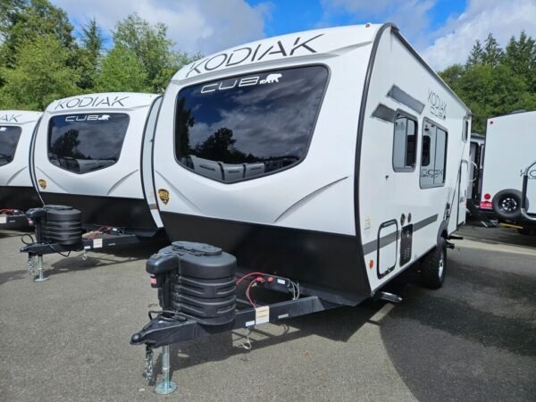 2025-Dutchmen-Kodiak-Cub-162BH-Travel-Trailer-Stock-E5792-on-sale-at-Poulsbo-RV-1.jpg 2025 Dutchmen Kodiak Cub 162BH