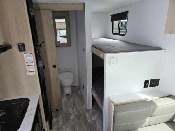 2025-Dutchmen-Kodiak-Cub-162BH-Travel-Trailer-Stock-E5792-on-sale-at-Poulsbo-RV-6.jpg 2025 Dutchmen Kodiak Cub 162BH