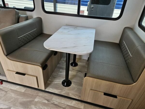 2025-Dutchmen-Kodiak-Ultimate-2921FKDS-Travel-Trailer-Stock-E5795-on-sale-at-Poulsbo-RV-9.jpg 2025 Dutchmen Kodiak Ultimate 2921FKDS