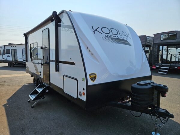 2025-Dutchmen-Kodiak-Ultra-Lite-201QB-Travel-Trailer-Stock-E5805-on-sale-at-Poulsbo-RV-12-scaled-1.jpg 2025 Dutchmen Kodiak Ultra-Lite 201QB