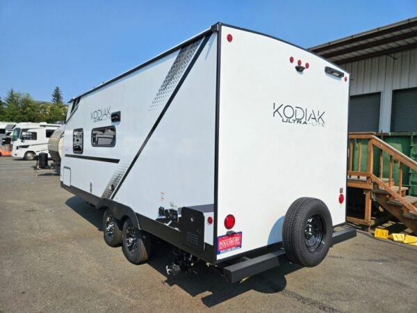 2025-Dutchmen-Kodiak-Ultra-Lite-201QB-Travel-Trailer-Stock-E5805-on-sale-at-Poulsbo-RV-2.jpg 2025 Dutchmen Kodiak Ultra-Lite 201QB