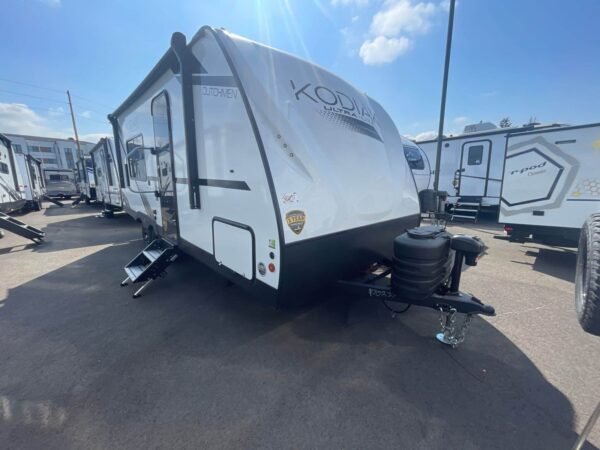 2025-Dutchmen-Kodiak-Ultra-Lite-201QB-Travel-Trailer-Stock-K6012-on-sale-at-Poulsbo-RV-4-scaled-1.jpg 2025 Dutchmen Kodiak Ultra-Lite 201QB