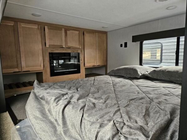 2025-Forest-River-Cascade-Timberwolf-16ML-Destination-Trailer-Stock-FCE519-on-sale-at-Poulsbo-RV-11.jpg 2025 Forest River Cascade Timberwolf 16ML