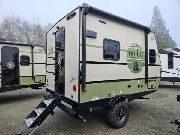 2025-Forest-River-No-Boundaries-18-Series-NB18.1-Travel-Trailer-Stock-E5839-on-sale-at-Poulsbo-RV-3.jpg 2025 Forest River No Boundaries NB18.1