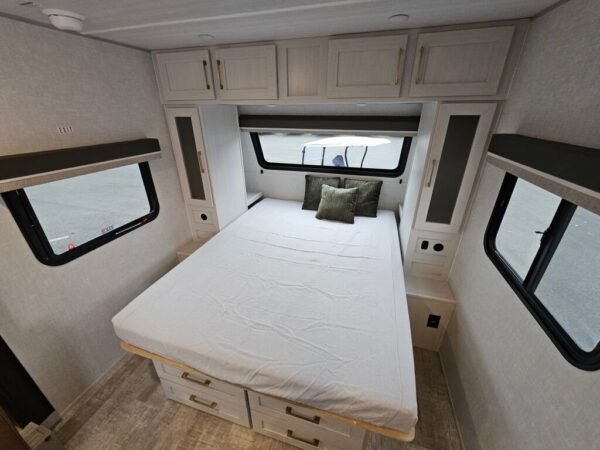 2025-Forest-River-No-Boundaries-19-Series-NB19.4-Travel-Trailer-Stock-S721-on-sale-at-Poulsbo-RV-11.jpg 2025 Forest River No Boundaries NB19.4