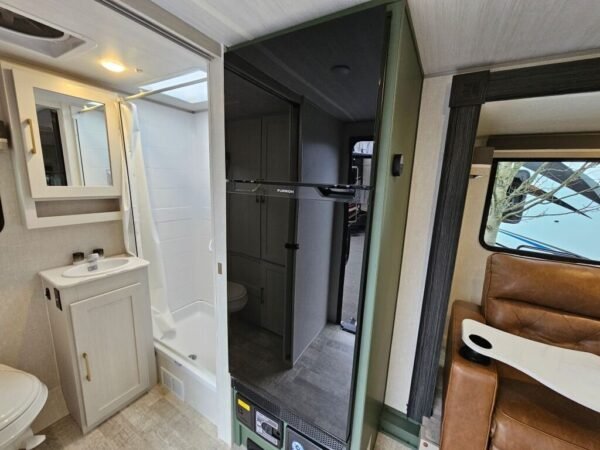 2025-Forest-River-No-Boundaries-19-Series-NB19.4-Travel-Trailer-Stock-S721-on-sale-at-Poulsbo-RV-21.jpg 2025 Forest River No Boundaries NB19.4