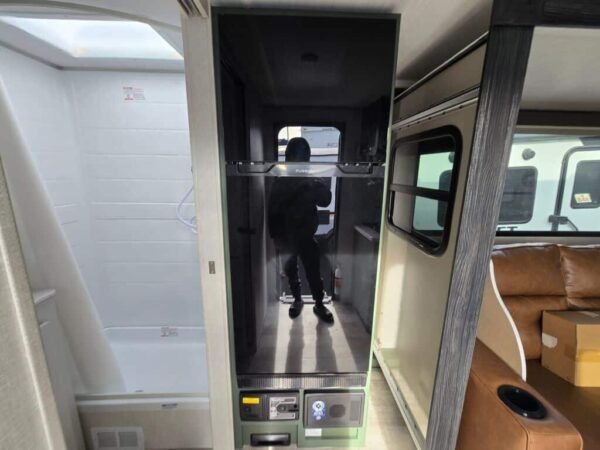 2025-Forest-River-No-Boundaries-NB19.4-Travel-Trailer-Stock-K6053-on-sale-at-Poulsbo-RV-6.jpg 2025 Forest River No Boundaries NB19.4