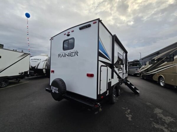 2025-Forest-River-Rainier-19RB-Travel-Trailer-Stock-RNK131-on-sale-at-Poulsbo-RV-3.jpg 2025 Forest River Rainier 19RB