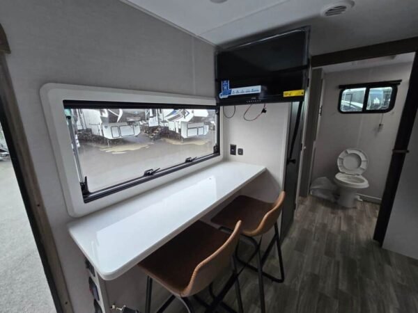 2025-Forest-River-Rainier-19RB-Travel-Trailer-Stock-RNK131-on-sale-at-Poulsbo-RV-6.jpg 2025 Forest River Rainier 19RB