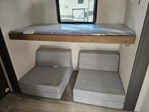 2025-Forest-River-Wildcat-304MBX-Travel-Trailer-Stock-S695-on-sale-at-Poulsbo-RV-13.jpg 2025 Forest River Wildcat 304MBX