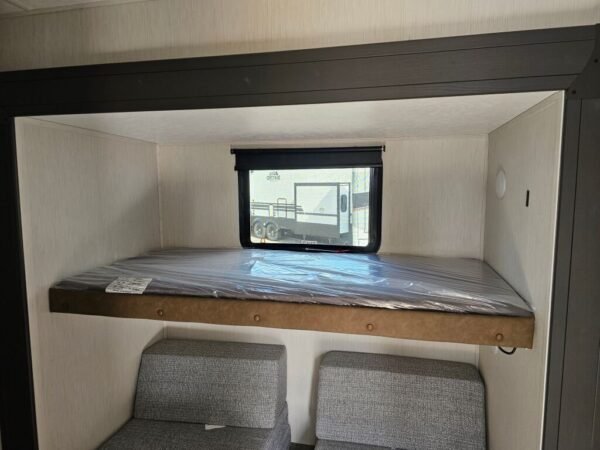 2025-Forest-River-Wildcat-304MBX-Travel-Trailer-Stock-S695-on-sale-at-Poulsbo-RV-14.jpg 2025 Forest River Wildcat 304MBX