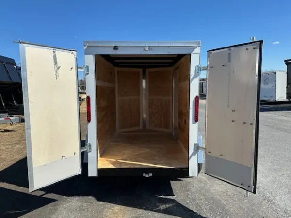 2025-HOMESTEADER-5X8-ENCLOSED-CARGO-TRAILER-BARN-DOORS-5.webp Homesteader 5 x 8 Enclosed V Nose Cargo