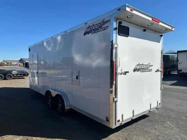 2025-NITRO-7.5X22-ENCLOSED-SNOWMOBILE-TRAILER-DRIVE-ON-DRIVE-OFF-1-2.webp Nitro 7.5 x 22 Snowmobile Trailer