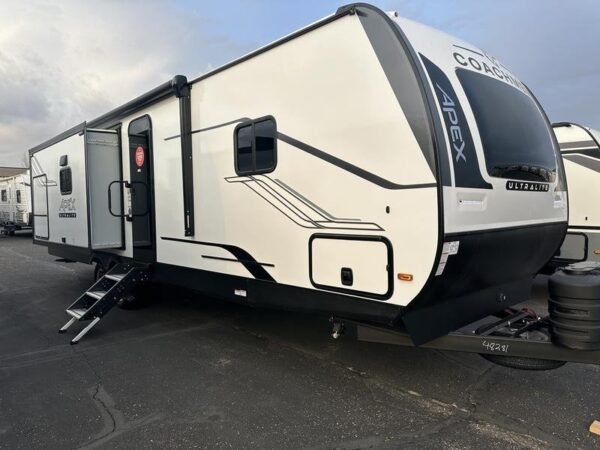 622BB1E8-7859-4997-9501-8CA3B7F3ABFA.jpg 2025 Coachmen Apex 293 RLDS