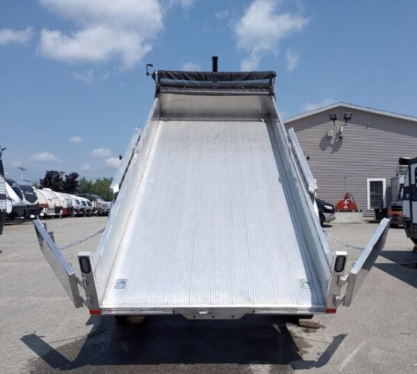 6AAAE070-7949-4F9A-AC9C-641A184A60AD.jpg 2026 Mission Trailers 7×16 14K Aluminum Hydraulic Dump