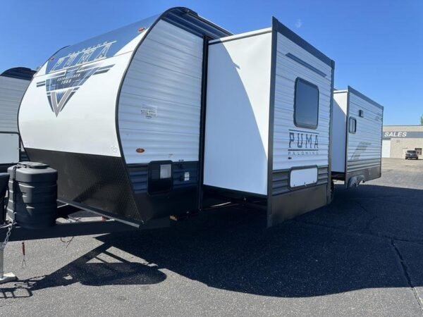 ABD3BBDA-705E-4800-AE17-B6FC4829AA6C-1.jpg 2025 Palomino Puma 31RLQS
