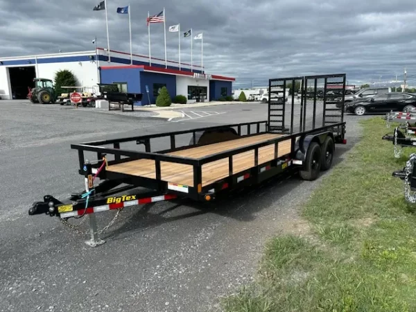 Big-Tex-7-x-20-Landscape-Utility-Trailer-10PI-Split-Gate-Adjustable-Coupler-4.webp Big Tex 7 x 20 Landscape Utility Trailer