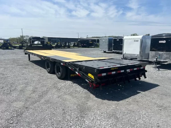 Big-Tex-8.5x255-Gooseneck-Heavy-Duty-25GN-30D5A-MRBK-5.webp Big Tex 8.5 x 30 Heavy Duty Gooseneck Equipment Trailer - Mega Ramps