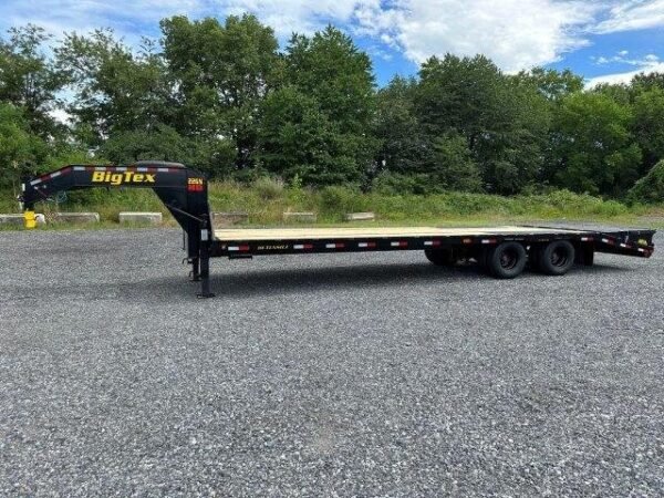 Big-Tex-8.5x30-Deckover-Gooseneck-Equipment-Trailer-Mega-Ramps-22GN-30D5A-MRBK-3-1-1.jpg Big Tex 8.5 x 30 Gooseneck Deckover Equipment Trailer Mega Ramps