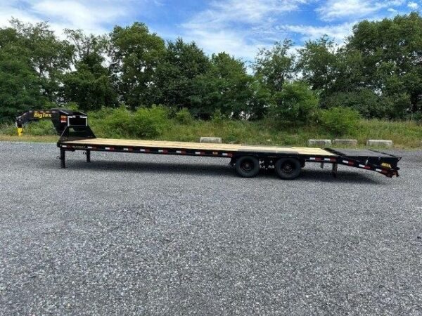 Big-Tex-8.5x35-Deckover-Gooseneck-Equipment-Trailer-Mega-Ramps-22GN-35D5A-MRBK-2.jpg Big Tex 8.5 x 35 Gooseneck Deckover Equipment Trailer - Mega Ramps