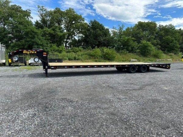 Big-Tex-8.5x40-Deckover-Gooseneck-Equipment-Trailer-Mega-Ramps-22GN-40D5A-MRBK-9-2.jpg Big Tex 8.5 x 40 Gooseneck Deckover Equipment Trailer - Mega Ramps