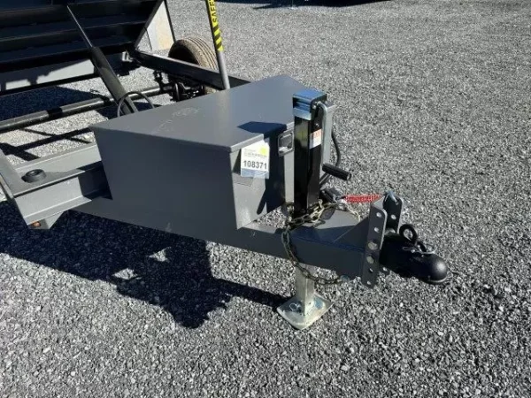 Bwise-5x8-Low-Profile-Single-Axle-Dump-Trailer-Spreader-Gate-DT508LP-5-6.webp BWise 5 x 8 Low Profile Dump Trailer Spreader Gate
