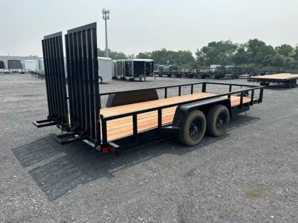 Bwise-7x18-Equipment-Trailer-Split-Landscape-Gate-Adjustable-Coupler-4.webp BWise 7 x 18 Equipment Trailer Split Landscape Ramp
