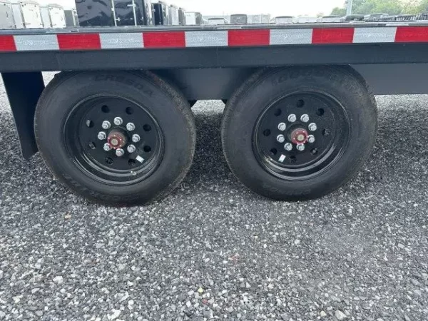 Bwise-8.5x26-Gooseneck-Equipment-Trailer-Power-Split-Tilt-8K-Axles-Winch-Plate-1.webp BWise 8 x 28 Gooseneck Deckover Equipment Trailer