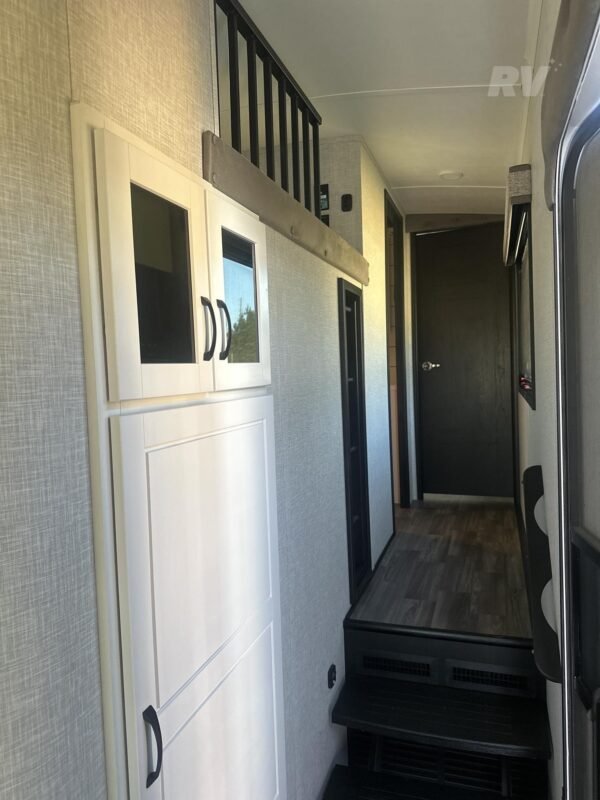CFFFFFFFFF.jpg 2025 JAYCO NORTH POINT 377RLBH