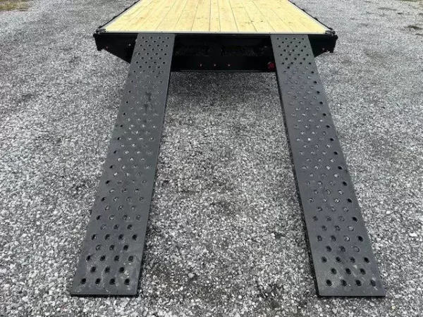 Cam-Superline-8.5x20-Deckover-Equipment-Trailer-Flat-Deck-8-Slide-Out-Ramps-14K-GVW-7.webp CAM Superline 8.5 x 20 Deckover Equipment Trailer Slide Out Ramps