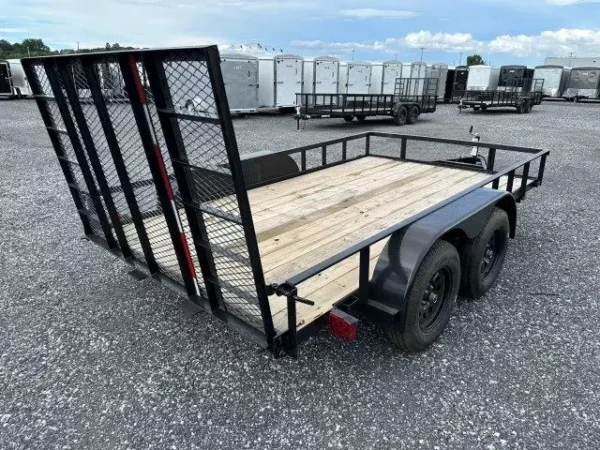 Carry-On-7x12-Dual-Axle-Landscape-Utility-Trailer-Electric-Brakes-Rear-Ramp-Gate-4.webp Carry On 7 x 12 Landscape Utility Trailer