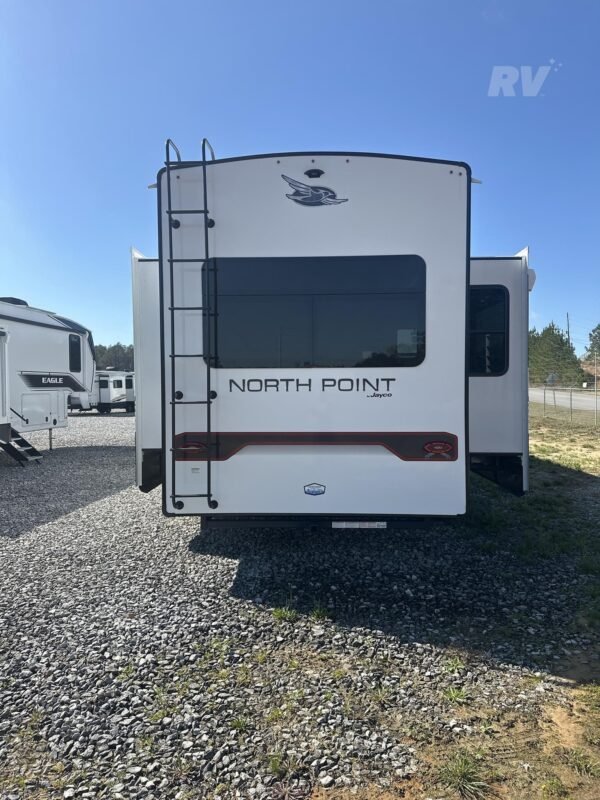 GFF.jpg 2025 JAYCO NORTH POINT 377RLBH