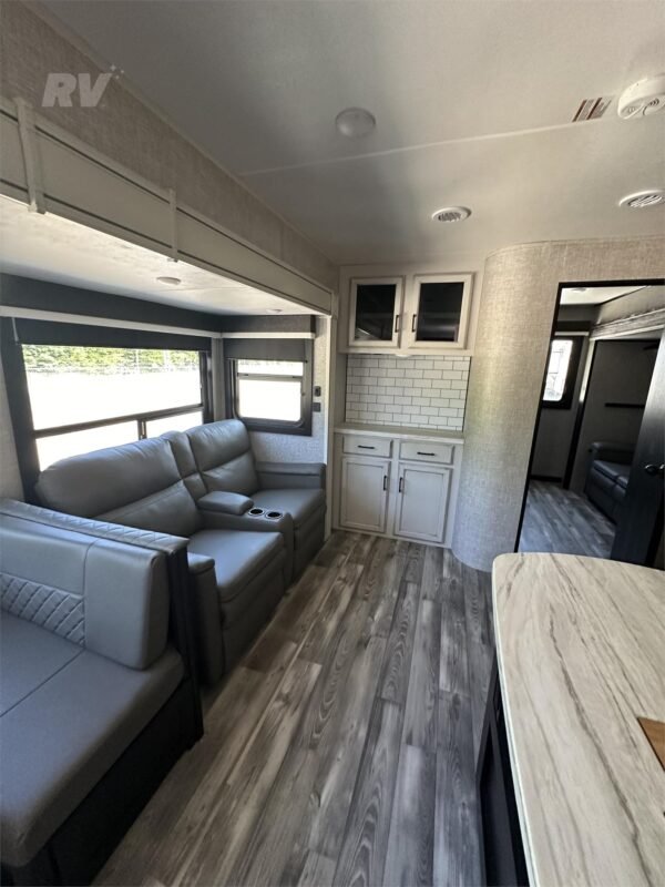 SDDFSF.jpg 2022 JAYCO EAGLE HT 312BHOK