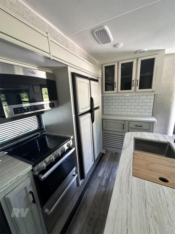 VBGHHTGF.jpg 2022 JAYCO EAGLE HT 312BHOK